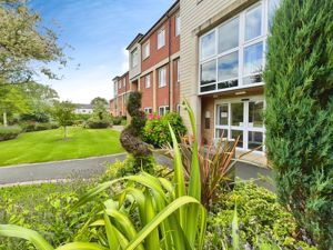 Photo 11- click for photo gallery